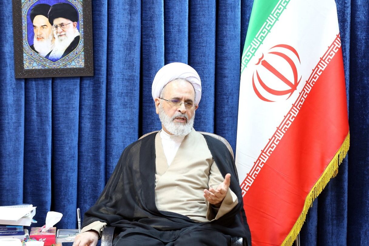 اعرافی: بازنمایی چهره‌های الهام‌بخش برای نسل جوان ضروری است