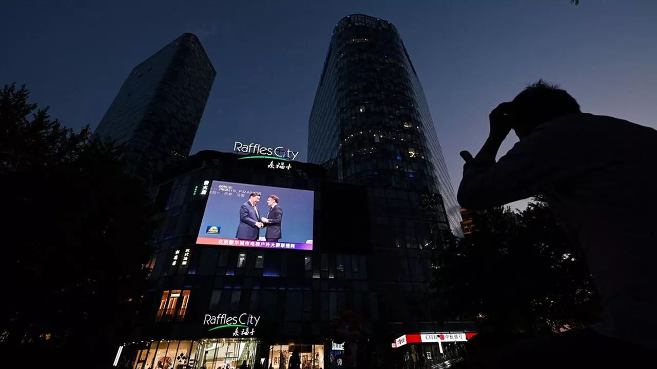 چالش مکرون در سفر به پکن: نزدیک کردن مواضع چین با اروپا