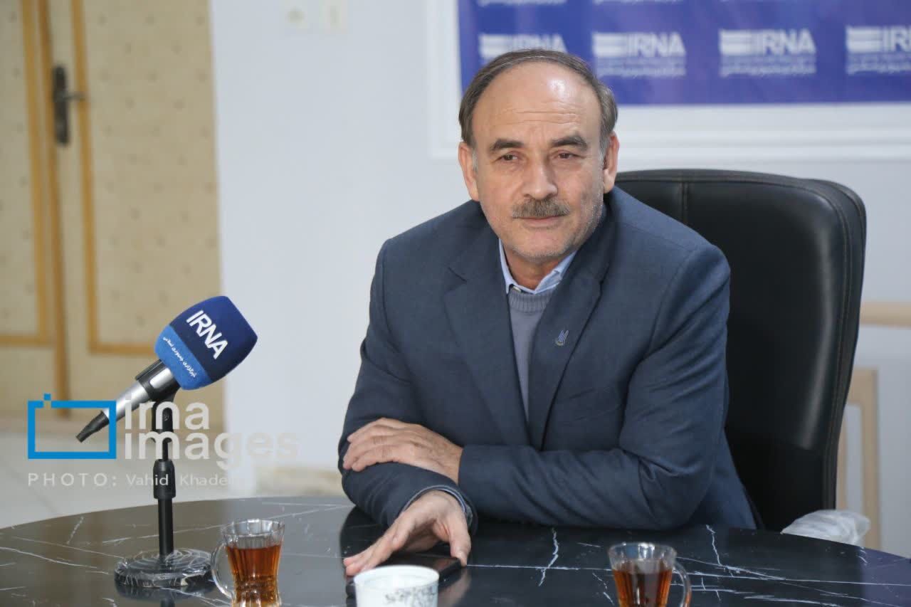 پل دانشگاه و بازار خراسان‌شمالی نیمه‌کاره /نبود اعتماد مانع بهره‌برداری پژوهش‌هاست