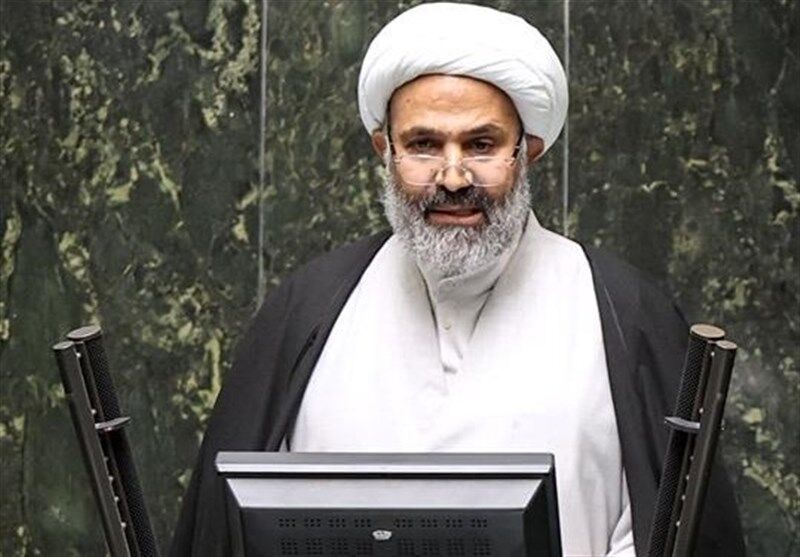 نماینده مشهد: انجام طرح سه نرخی کردن سوخت با جلوگیری از قاچاق سوخت اجرایی می‌شود