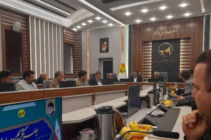 بهره‌برداری از ۵۰۰ مگاوات نیروگاه خورشیدی در فارس تا پایان ۱۴۰۴