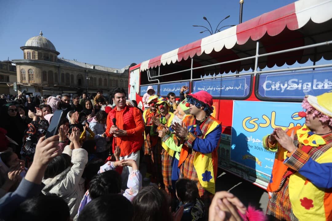 شادپیمایی؛ شروعی شاداب از جشنواره بین المللی تئاتر کودک همدان