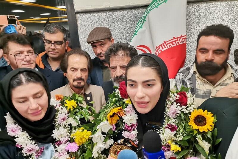 آتوسا گلشادنژاد: مدالم را به مردم ایران تقدیم می‌کنم