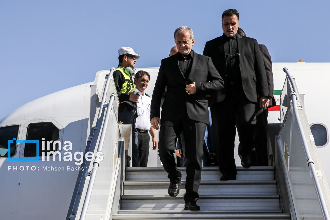 رئیس جمهور وارد یاسوج شد