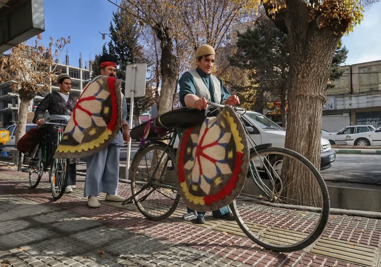 فیلم| کارناوال نمد در شهرکرد آغاز شد / میزبانی نخستین جشنواره ملی نمد از ۱۷ تا ۲۰ آذر