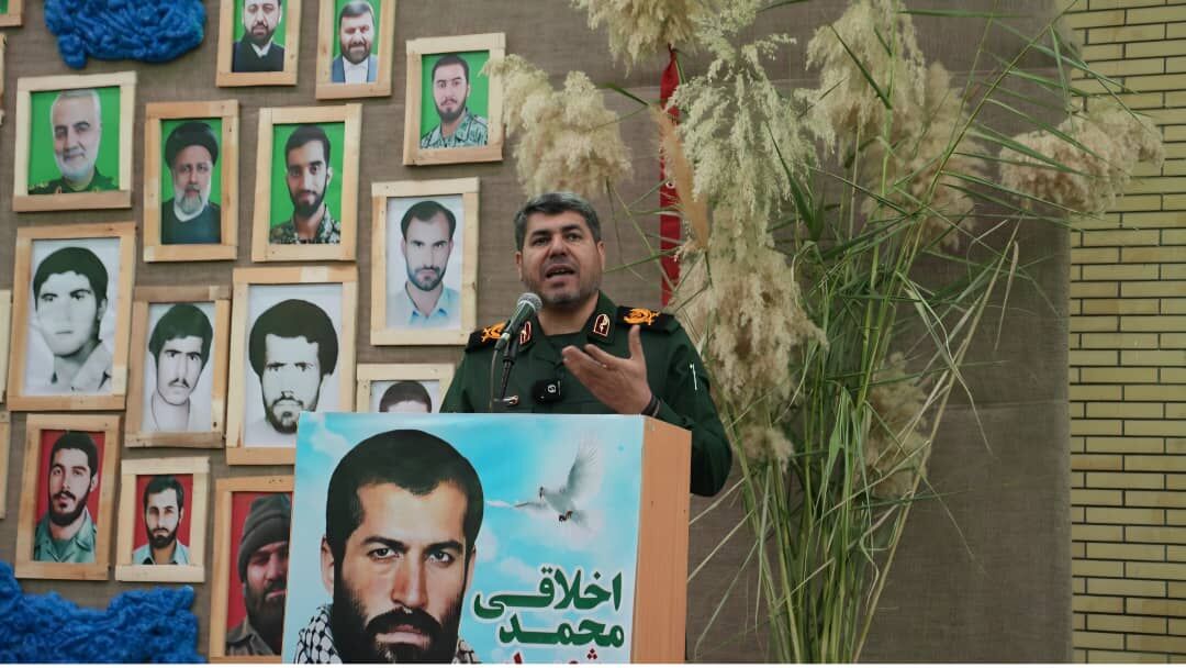 فرمانده سپاه بوشهر: هدف اصلی دشمنان، ضربه به استقلال و دین ملت ایران است