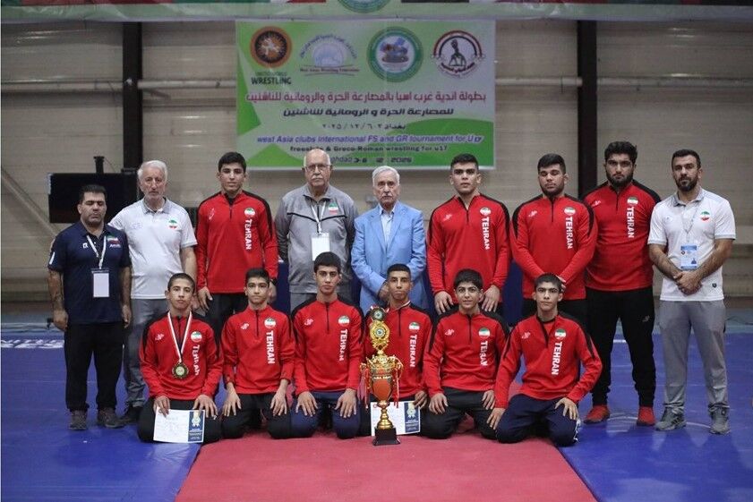 قهرمانی تیم نوجوانان کشتی آزاد تهران در غرب آسیا با ۱۰ مدال طلا