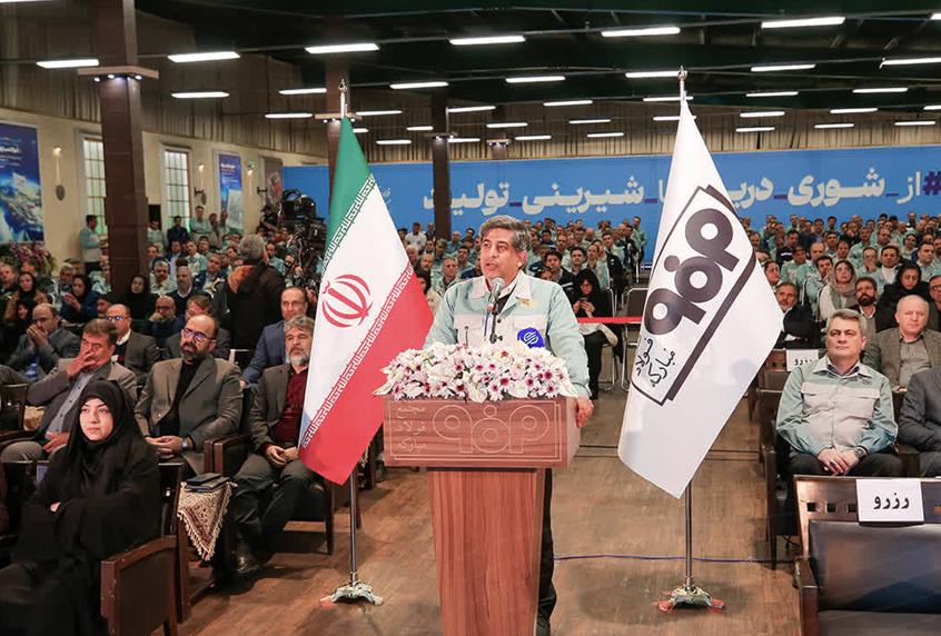 وزیر صمت: انتقال آب دریا به اصفهان ضامن پایداری صنعتی و زیستی ایران است