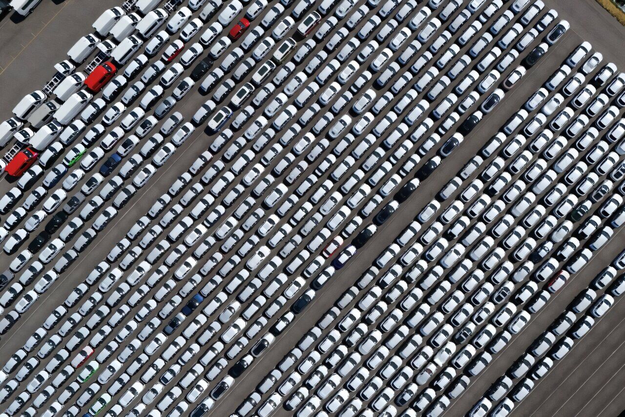 صنعت خودروسازی اروپا زیر فشار؛ هدف، ممنوعیت خودروهای بنزینی تا ۲۰۳۵ است