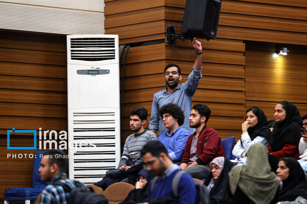 دوگانگی علم و عمل؛ دغدغه‌های دانشجوی نسل جدید