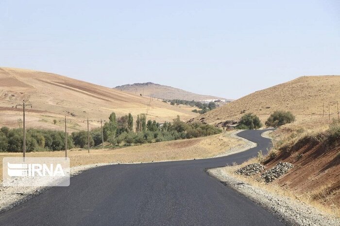 اخبار کوتاه/ ۲ کتاب ادبی و آئینی در اردبیل رونمایی شد
