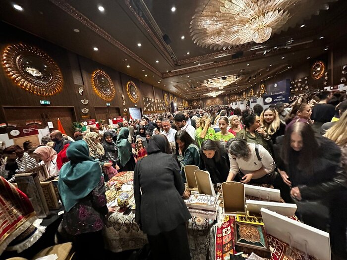 مشارکت سفارت ایران در بازارچه خیریه دیپلماتیک آنکارا + عکس