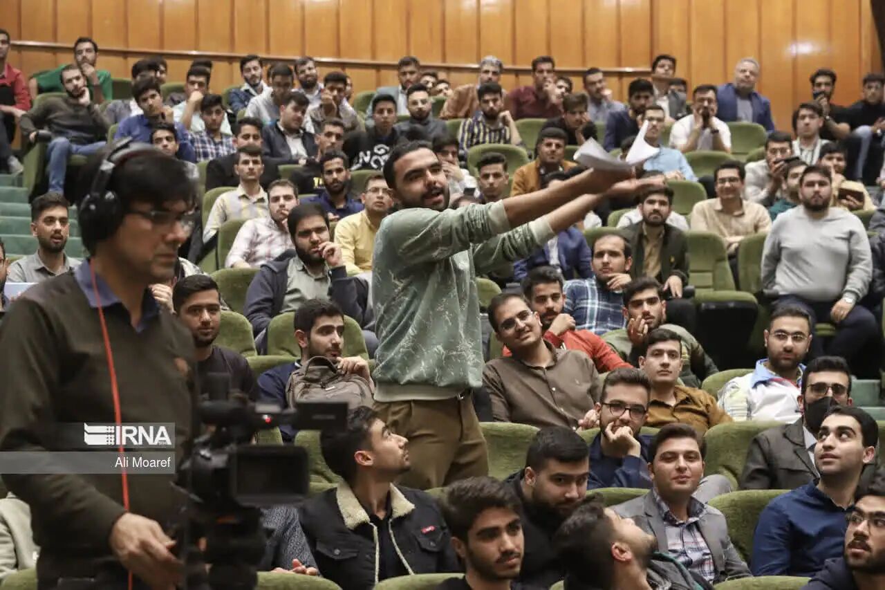 مسیر احیای جنبش دانشجویی/ از فضای محدود کننده تا توانمندسازی