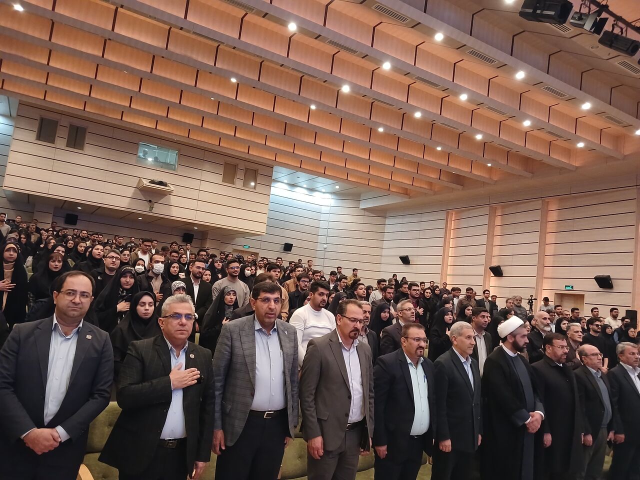 مراسم روز دانشجو با حضور استاندار فارس؛ مطالبات فرهنگی و رفاهی در کانون توجه