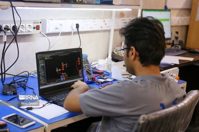 از کلاس درس تا بازار کار؛ نقش پارک‌های علم و فناوری فارس در هدفمندسازی تحصیل دانشجویان