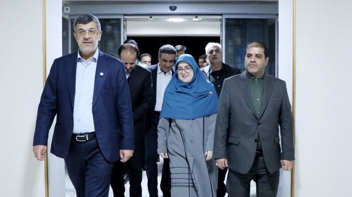 ایرنا یزد گزارش میدهد؛ در سفر سخنگوی دولت به استان چه گذشت؟