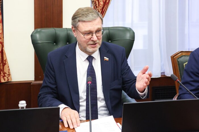 سناتورهای ارشد روس: هرگونه تلاش برای احیای تحریمهای ایران اعتبار ندارد