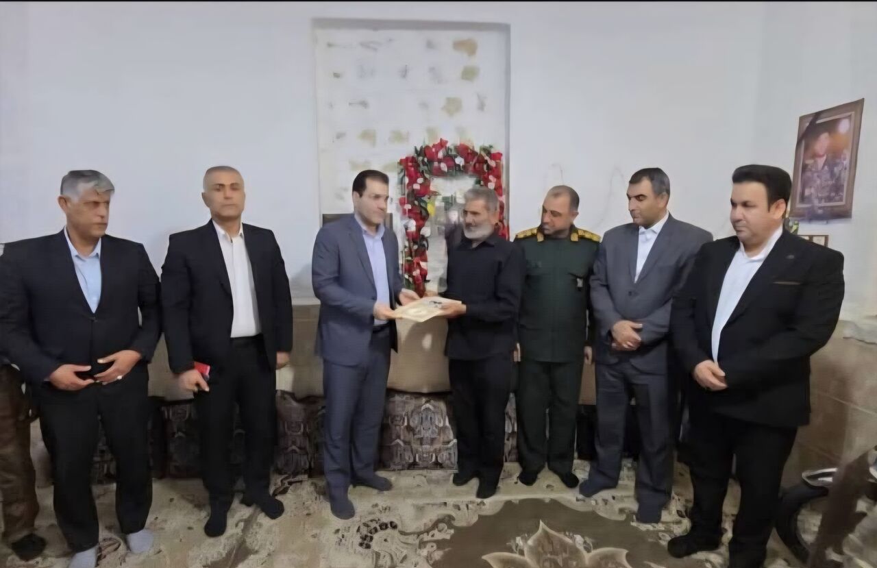 معاون استاندار بوشهر: امنیت امروز کشور مرهون ایثار جوانانی چون شهید یگانه است