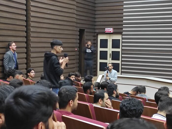 خاندوزی: فساد چای دبش با شفاف سازی اطلاعات مالی شناسایی شد