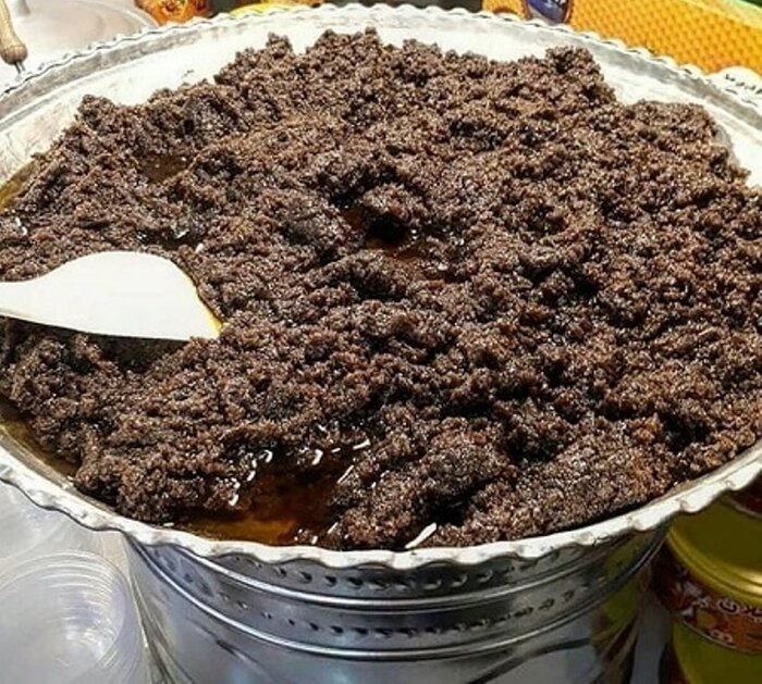 حلوای سیاه اردبیل؛ شیرینیای با طعمی غنی و خاص