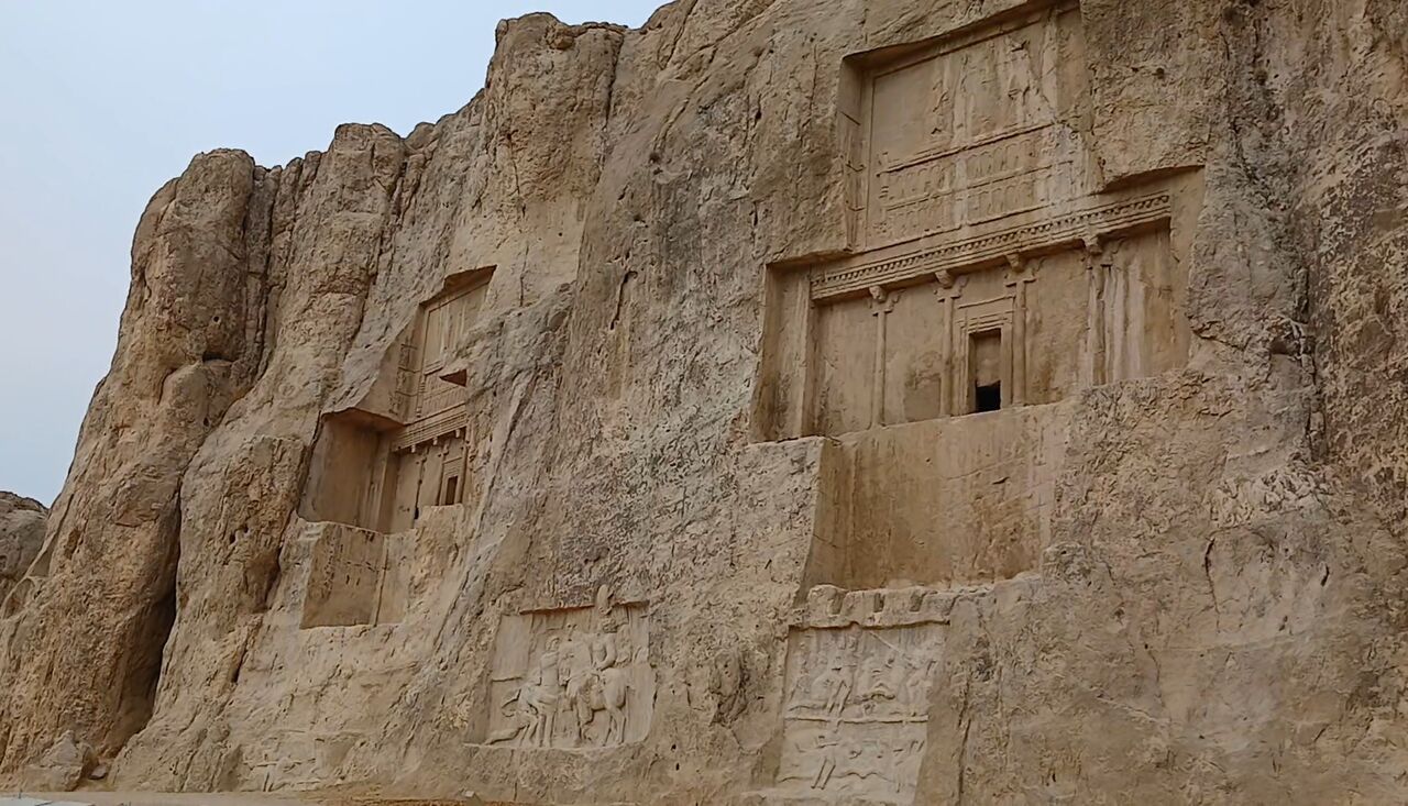 فیلم| آرامگاه شاه هخامنشی در دست مرمت؛ اولویتهای مرمتی مشخص و اعتبارات محدود