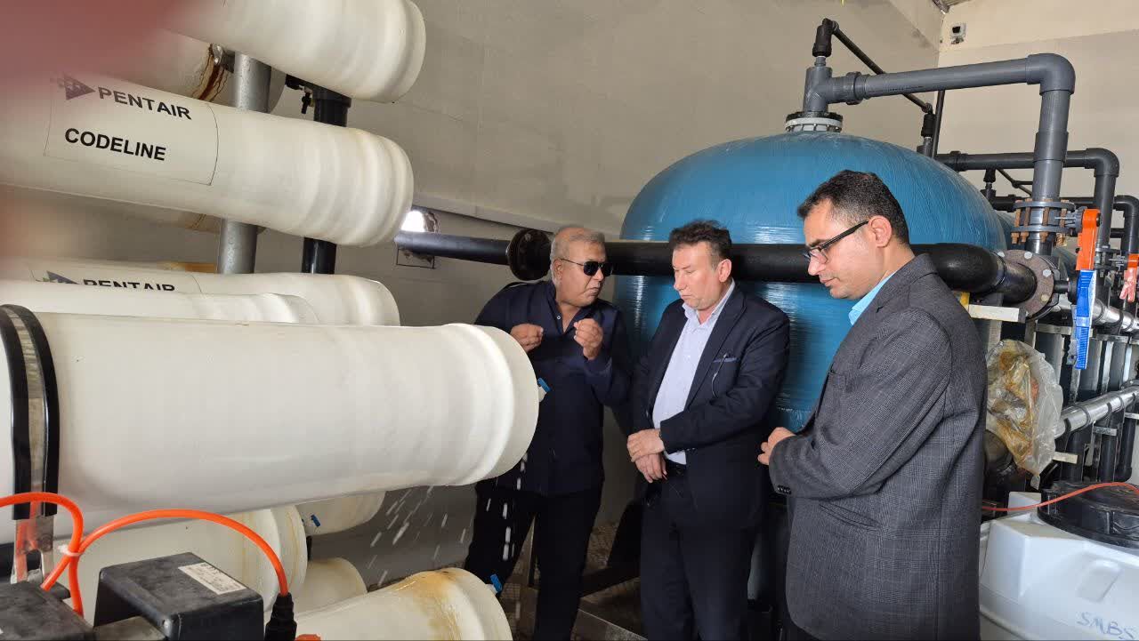 آب شیرین کن ۸۰۰ متر مکعبی گناوه بهرهبرداری شد آب شیرین کن ۸۰۰ متر مکعبی گناوه بهرهبرداری شد