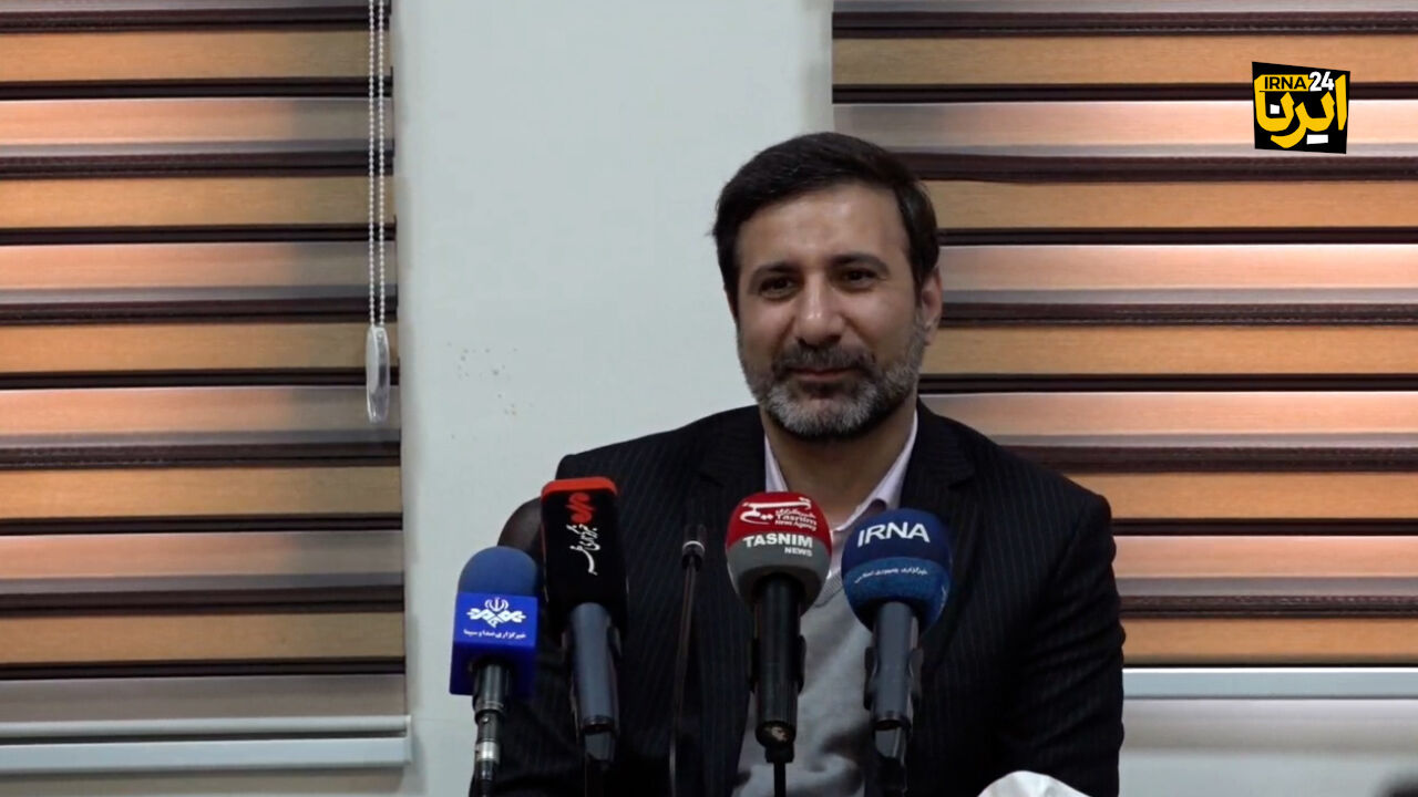 طحان نظیف: قانون اساسی، تاریخ تحولات سیاسی و اجتماعی کشور ماست