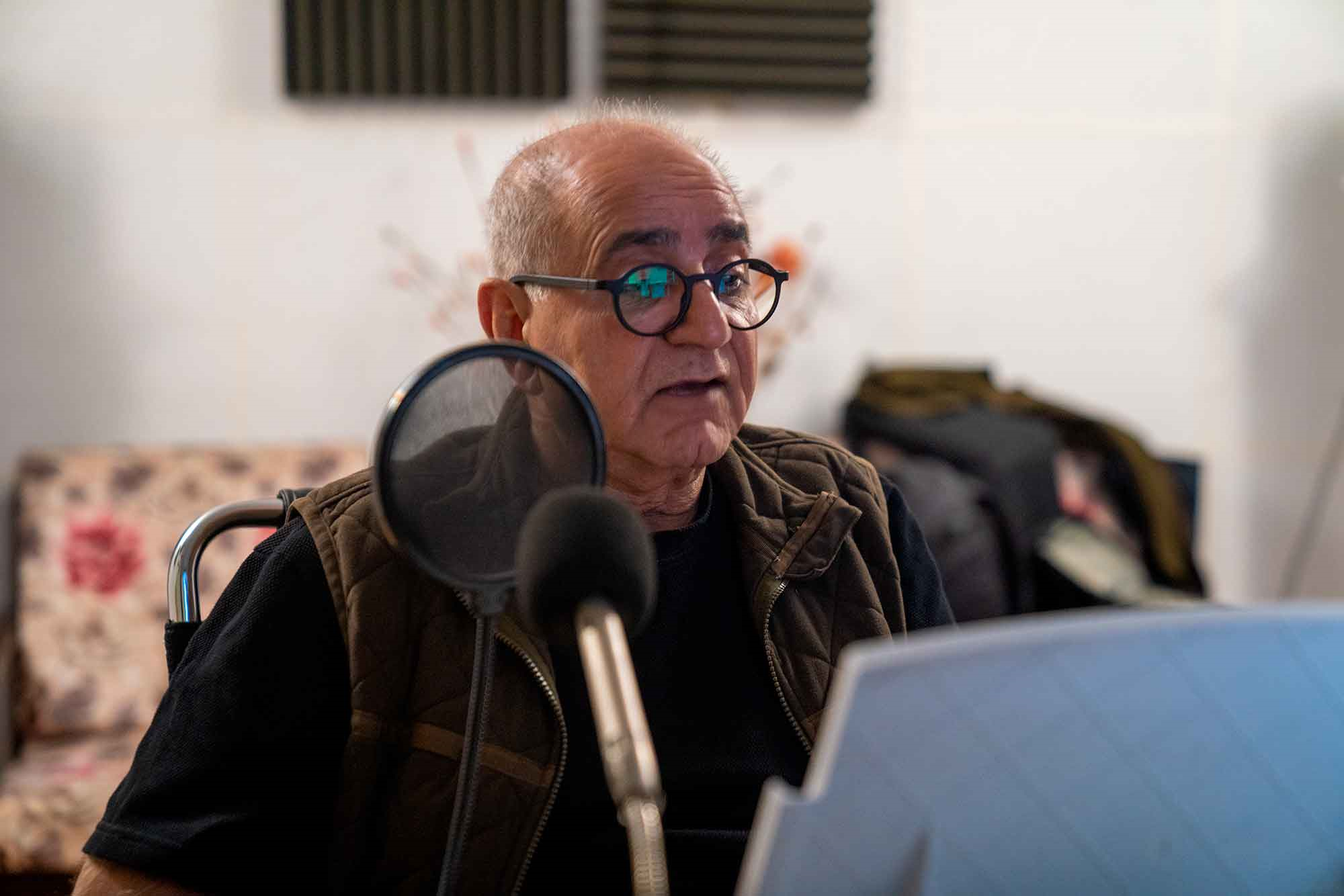 چرایی حضور پرویز پرستویی به عنوان راوی یک فیلم/ کارگردان: باید دایره مخاطبان را گسترده کرد