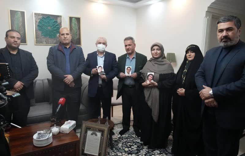 اوحدی: روایت‌گری زندگی شهدا به ویژه شهدای نخبه باید مورد توجه باشد