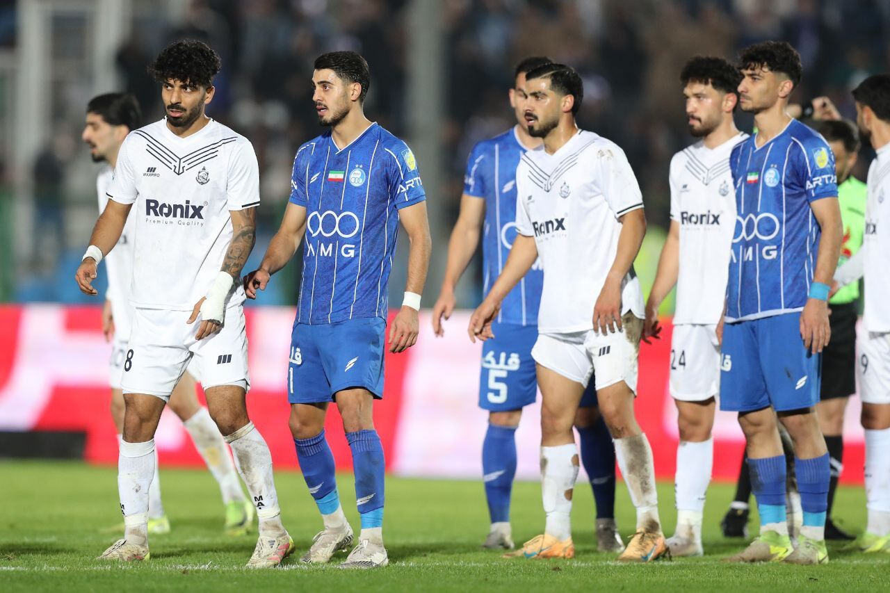 فیلم/ اسلامی‌خواه: بازی برابر این استقلال کار سختی است؛ مساوی عادلانه بود