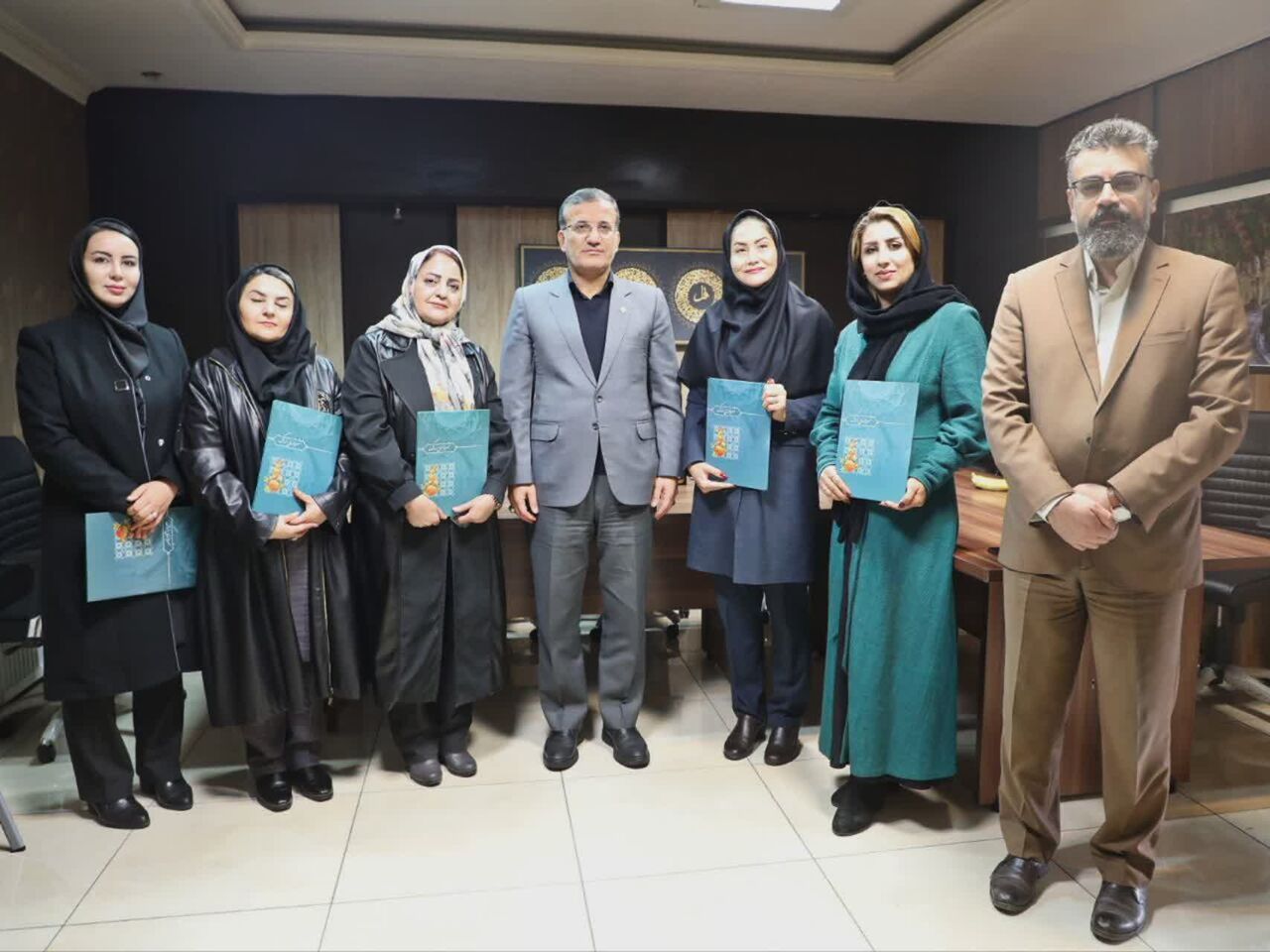 بانوان فرهیخته، سرمایه اجتماعی و فرهنگی شهر هستند