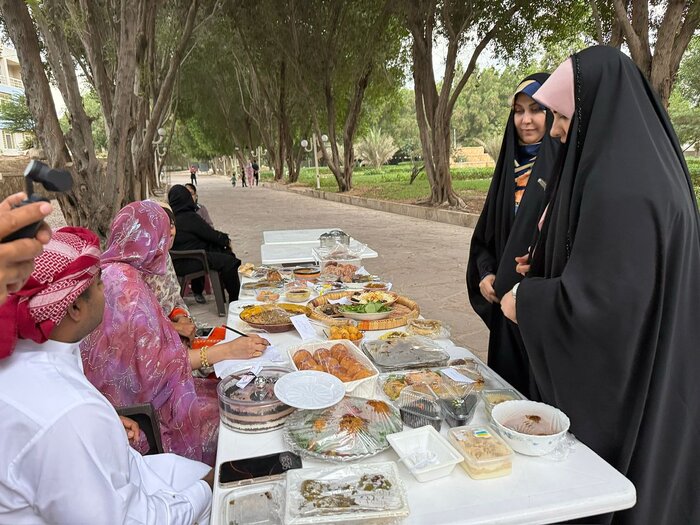 بانوان قشمی هنر آشپزی خود را به نمایش گذاشتند