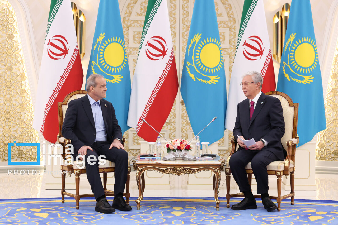 President Pezeshkian welcomed by his Kazakh counterpart in Astana