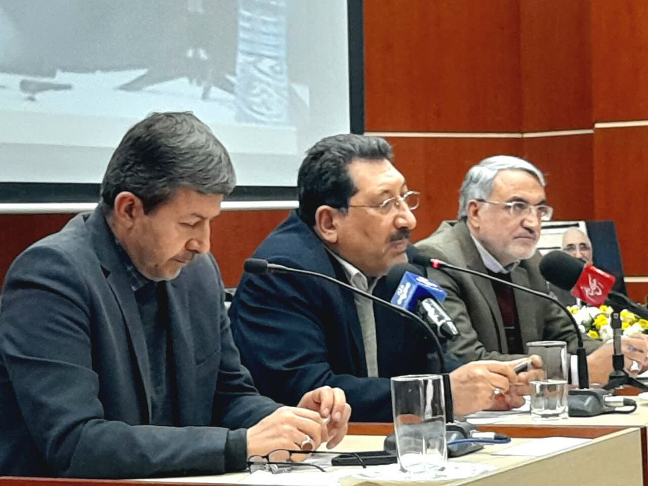 وزیر صمت: ۱۰ هزار میلیارد ریال اعتبار برای مدرنسازی صنعت نساجی اصفهان تخصیص یافت