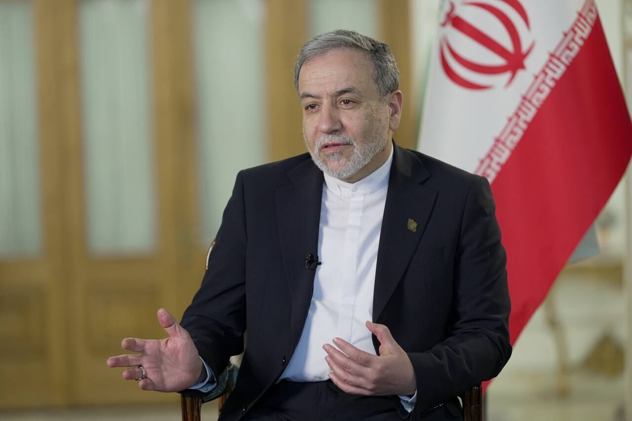 Araghchi: Iran seeks new chapter in ties with Lebanon