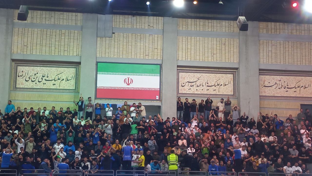 شور کشتی در پائیز سرد تهران؛ همه منتظر یزدانی هستند