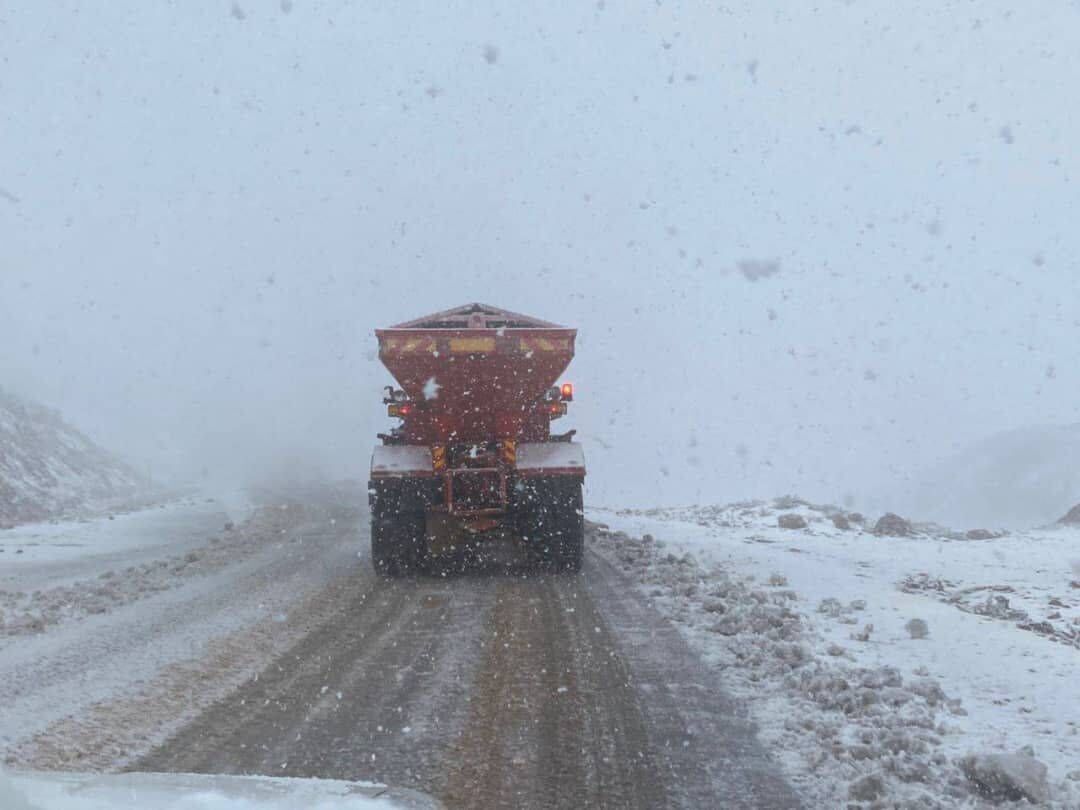 بارش پراکنده برف در محورهای کوهستانی سمنان / هشدار هواشناسی تا ۹ دی