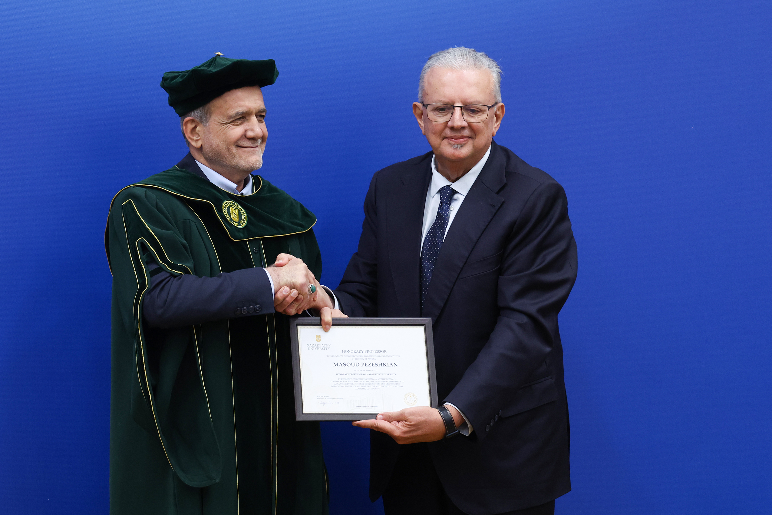 گذشته پرافتخار، آینده روشن/ همّت دولت وفاق برای منطقهگرایی و نزدیکی با همسایگان