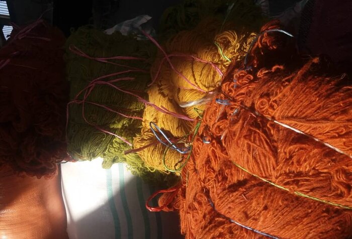 فعال اقتصادی: تولید زیراندازها و دستبافتههای بینظیر ایرانی حاصل رنگرزی مطلوب پشم است