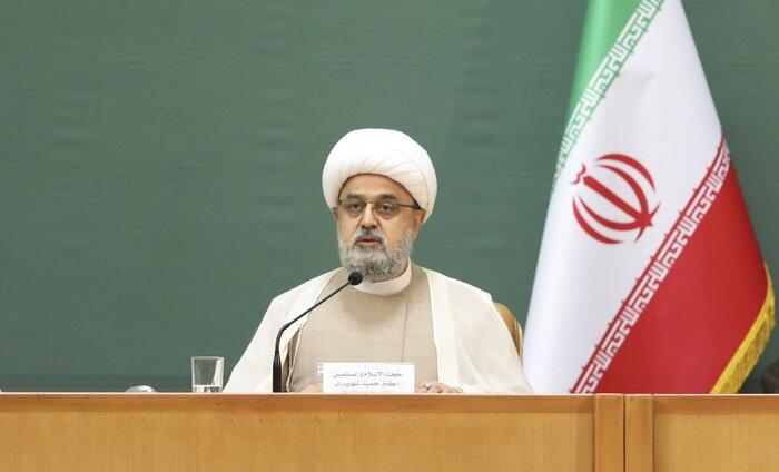 عضو خبرگان رهبری: تقریب، راهبردی حیاتی در برابر تفرقه است