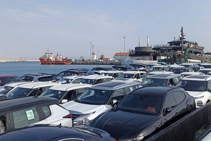 آغاز شماره‌گذاری خودروهای وارداتی زیر پنج سال کارکرد از کیش