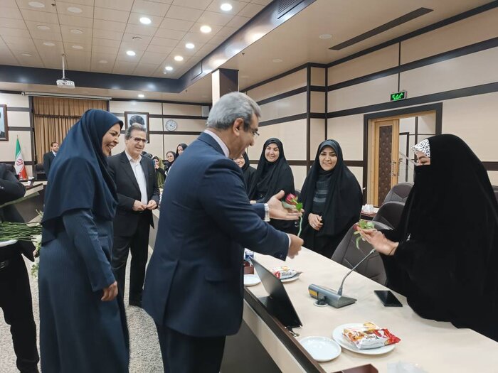 استاندار خراسان رضوی: تقویت مجموعههای مردم نهاد اولویت اصلی در استان است