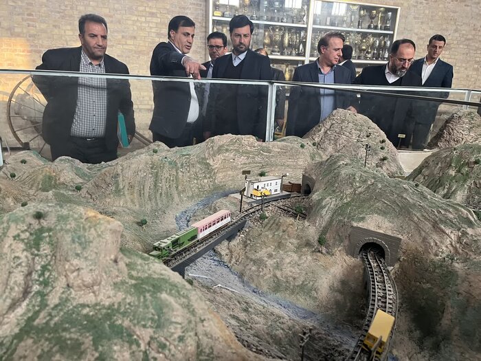 فرماندار: ظرفیت راه آهن در شوش مغفول مانده است