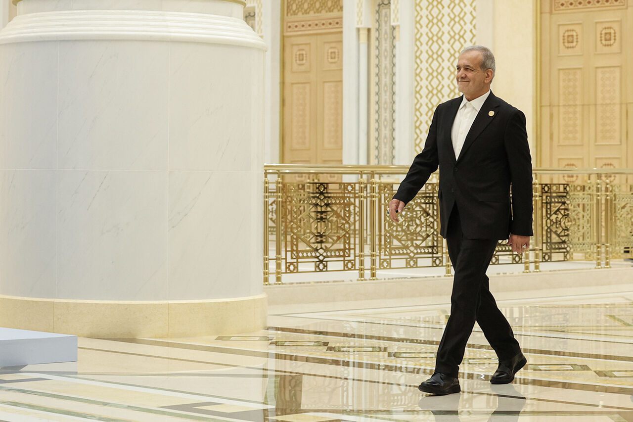 Визит Пезешкияна в сердце Азии: славное прошлое, светлое будущее