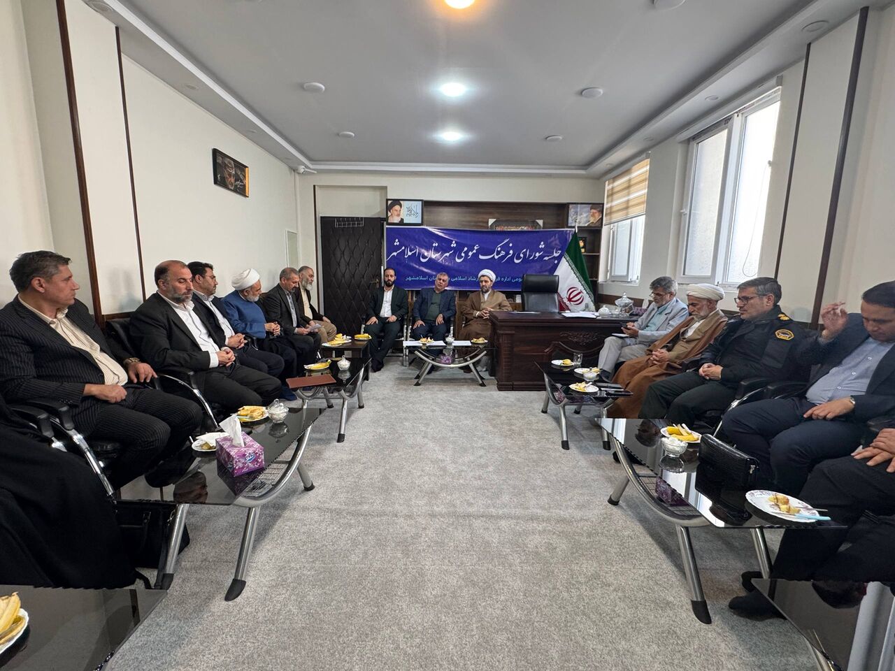 تشدید نظارت بر بازار اسلامشهر برای مقابله با گرانی و احتکار