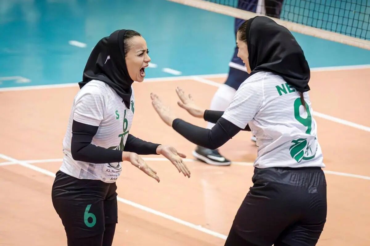 شکست خانگی تیم والیبال بانوان سپاهان مقابل آرکا البرز