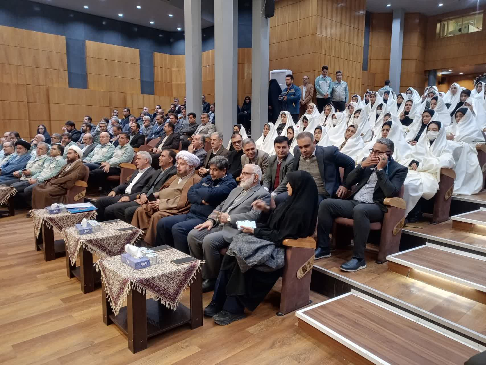 توانمندسازی ۱۳۲ هزار خانواده تحت پوشش کمیته امداد اصفهان شتاب گرفته است