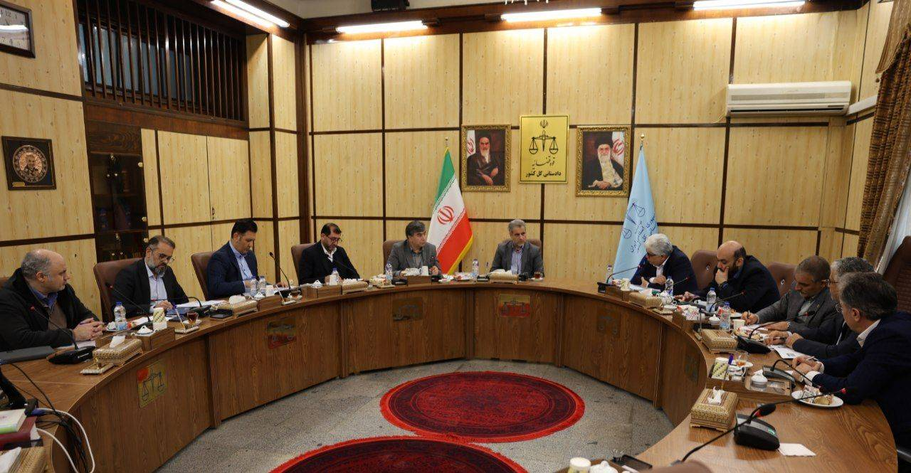 تأکید دادستانی بر تأمین پایدار سوخت نیروگاهها و جلوگیری از قطعی گاز و برق در زمستان