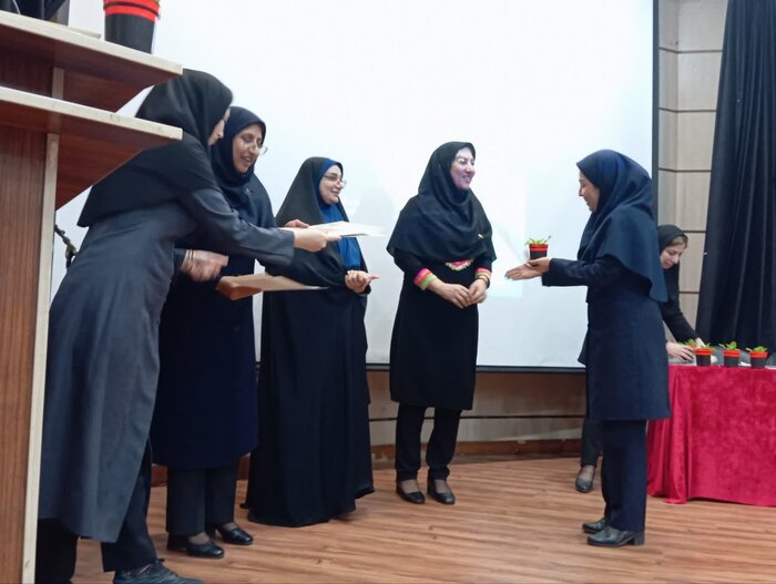 جایگاه رفیع زنان با تکیه بر ریشه‌های تاریخی و فرهنگی تثبیت شده است