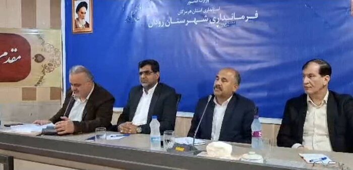 معاون وزیر جهادکشاورزی: نوسازی باغهای هرمزگان با ارقام تجاری و مقاوم در دستور کار است